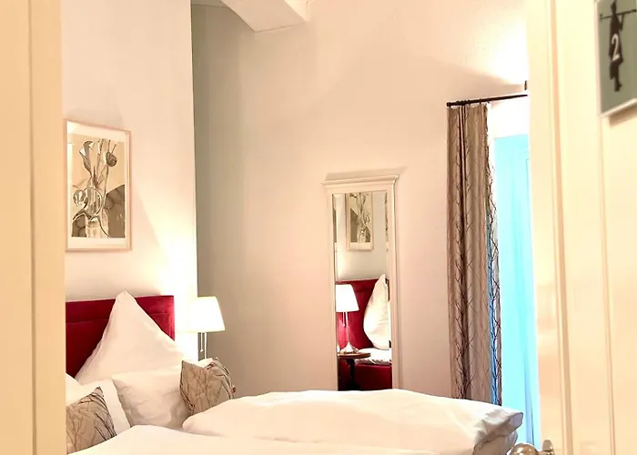 Nachtquartier Burg Flamersheim