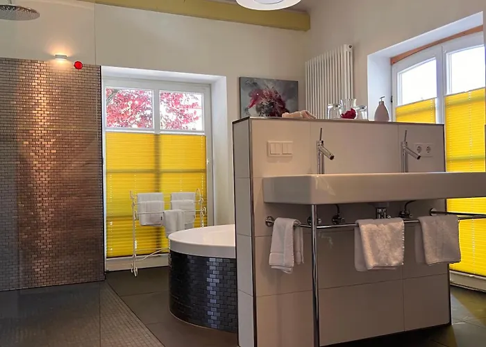 Nachtquartier Burg Flamersheim Hotell *