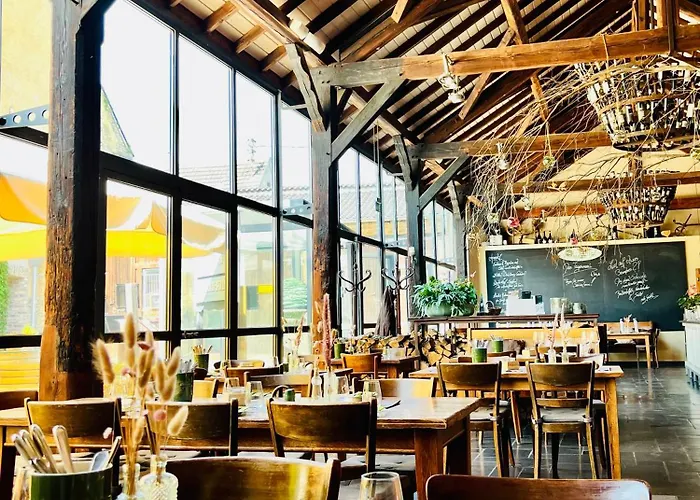 Nachtquartier Burg Flamersheim * Euskirchen