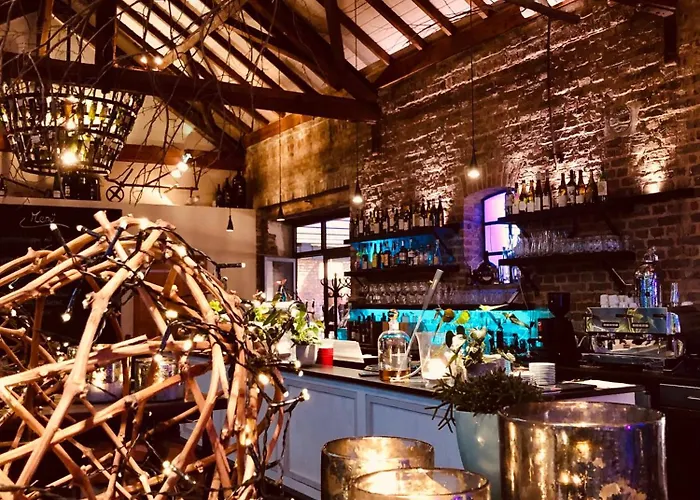 Nachtquartier Burg Flamersheim Hotel Euskirchen